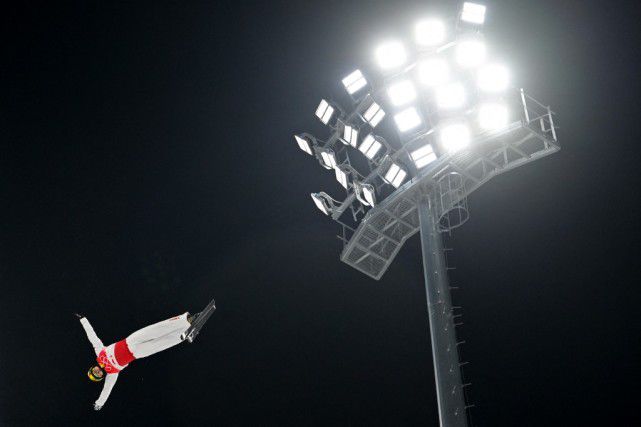 日日摸夜夜搂人人要